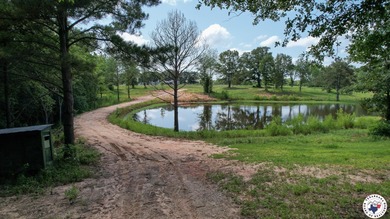 (private lake, pond, creek) Acreage For Sale in Avery Texas