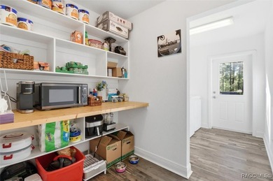 Welcome to this spacious 4-bedroom, 3 full bathroom home located - photo 22
