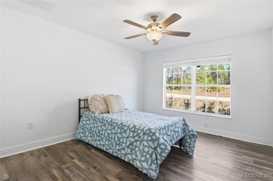 Welcome to this spacious 4-bedroom, 3 full bathroom home located - photo 32