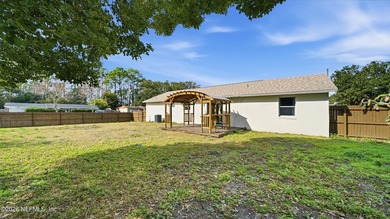 Welcome to 11604 Sail Ave in Jacksonville's desirable Beachwood - photo 33