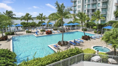 Clear Lake - Palm Beach County Condo For Sale in West Palm Beach Florida