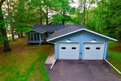 Experience the best of Northwoods lake living with this - photo 3