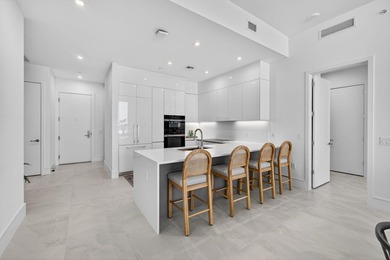 Welcome to Nautilus 220-where brand-new waterfront luxury meets - photo 10