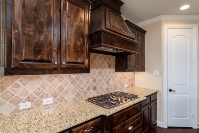 Charming custom home on private premium lot that backs up to a - photo 9