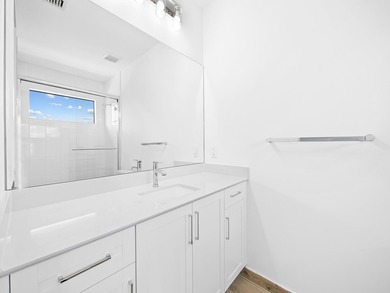 Final opportunities at Marina Landings, the only new - photo 14