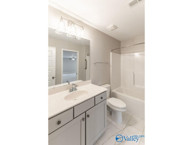 The view steals the show the moment you step inside this Jeff - photo 18