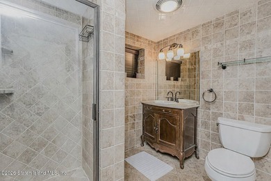 This meticulously maintained semi-attached home is ready to - photo 25