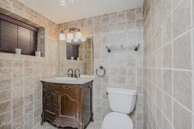 This meticulously maintained semi-attached home is ready to - photo 26