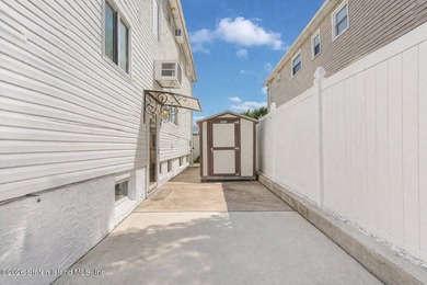 This meticulously maintained semi-attached home is ready to - photo 30