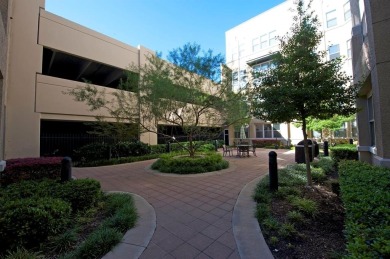 Remarkable Lock and Leave Studio! THREE VERY LARGE windows from