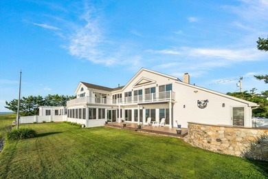 Welcome to a truly exceptional bayfront residence at 5 Delaware - photo 44