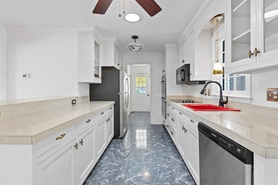 Don't miss this opportunity to own a beautifully maintained 3 - photo 9