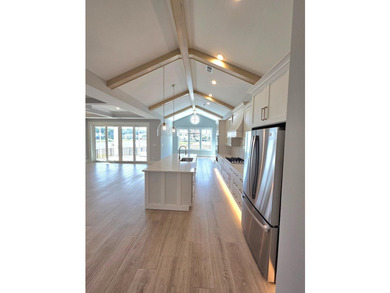 Exquisite Luxury Lakefront Living in Waterway Palms Plantation - photo 3