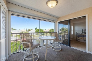Cape Coral Lakes Area Condo For Sale in Cape Coral Florida