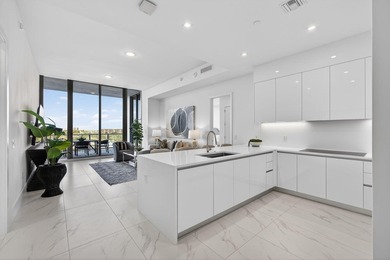Welcome to Nautilus 220-where brand-new waterfront luxury meets - photo 10