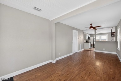 This adorable home is as lovely inside as it is from the street - photo 8