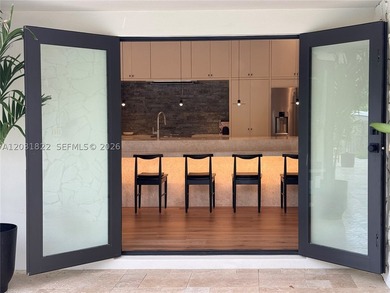 Meticulously renovated split plan Palmetto Bay home by husband - photo 28