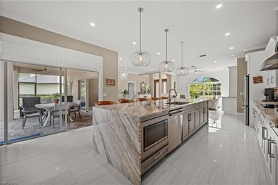 Beautifully refashioned 3-bedroom, 3-bath pool home with a den - photo 1