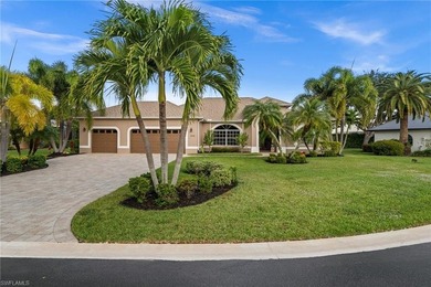 Beautifully refashioned 3-bedroom, 3-bath pool home with a den - photo 3