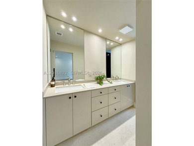 Meticulously renovated split plan Palmetto Bay home by husband - photo 38