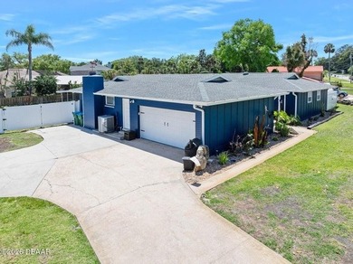 ORMOND BEACH POOL HOME... located in the heart of one of Ormond - photo 4