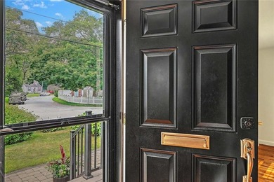 Additional listing photo 3