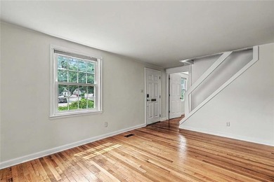 Welcome to this charming Cape Cod home in the desirable - photo 6
