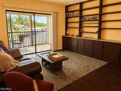 Welcome to your slice of paradise! This beautifully maintained - photo 4