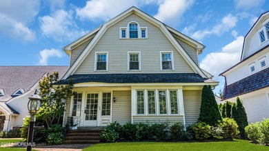 This recently subdivided property offers a rare chance to create - photo 1