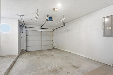 Priced to Sell! Corner Lot! Move in Now! Open and Spacious - photo 21
