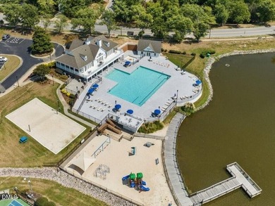 Positioned on a quiet cul-de-sac in the highly sought-after - photo 22