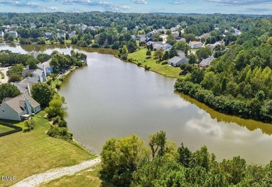 Positioned on a quiet cul-de-sac in the highly sought-after - photo 27