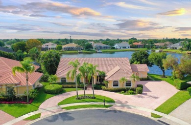 (private lake, pond, creek) Home For Sale in Wellington Florida