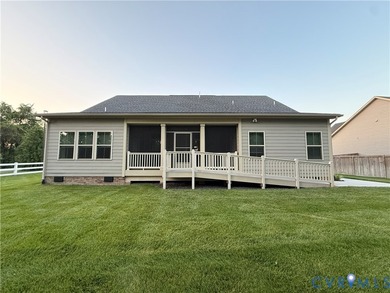 Welcome to effortless first-floor living in the desirable - photo 3