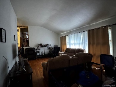 CALLING ALL INVESTORS!! Opportunity Knocks! Oversized Custom - photo 6