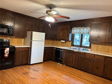 Additional listing photo 2