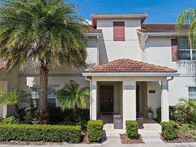 Lake Townhome/Townhouse For Sale in Kissimmee, Florida