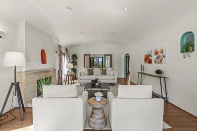 Wake up to sweeping canyon, mountain, and sunrise views from - photo 8