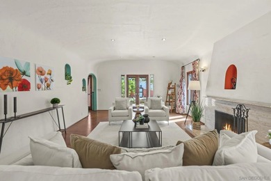Wake up to sweeping canyon, mountain, and sunrise views from - photo 10