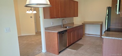 Enjoy resort-style living in this beautifully maintained - photo 2
