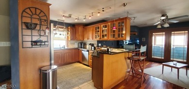 Mixed-use Gem! Exceptional opportunity to live in either the - photo 8