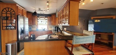 Mixed-use Gem! Exceptional opportunity to live in either the - photo 9