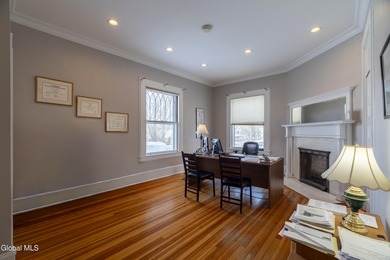 Welcome to this historic Victorian one-bedroom 1038 sq ft