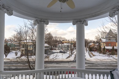 Welcome to this historic Victorian one-bedroom 1038 sq ft