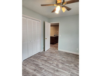 Rarely available, this beautifully updated third-floor condo - photo 9