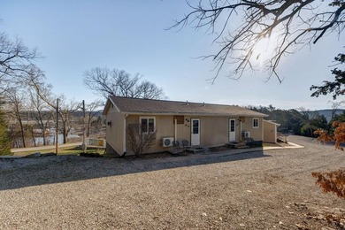 Table Rock Lake Condo For Sale in Galena Missouri