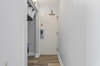 Located on the 11th floor of the Landmark Resort, this spacious - photo 4