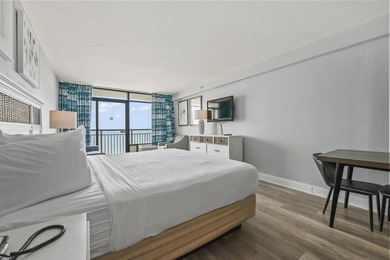 Located on the 11th floor of the Landmark Resort, this spacious - photo 10