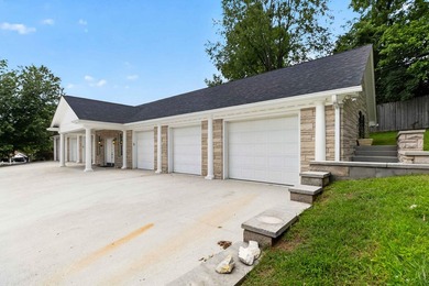 Timeless elegance spanning decades, this custom home was built - photo 4