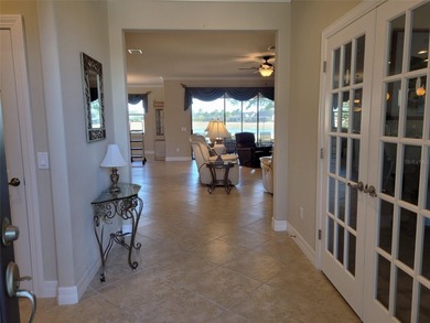 Stunning Pinnacle model overlooking the golf course and lake in - photo 5